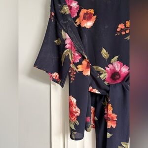 West Kei || Julianne Tie Front Blouse
